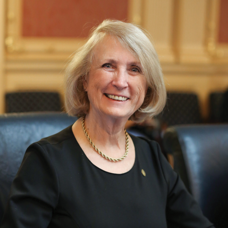 Vivian Watts